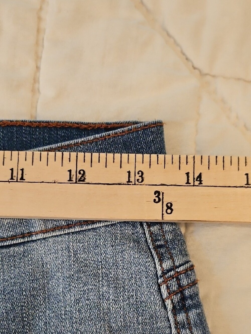 Curve Appeal Bermuda Shorts - Size 4/27 - Picture 3 of 7